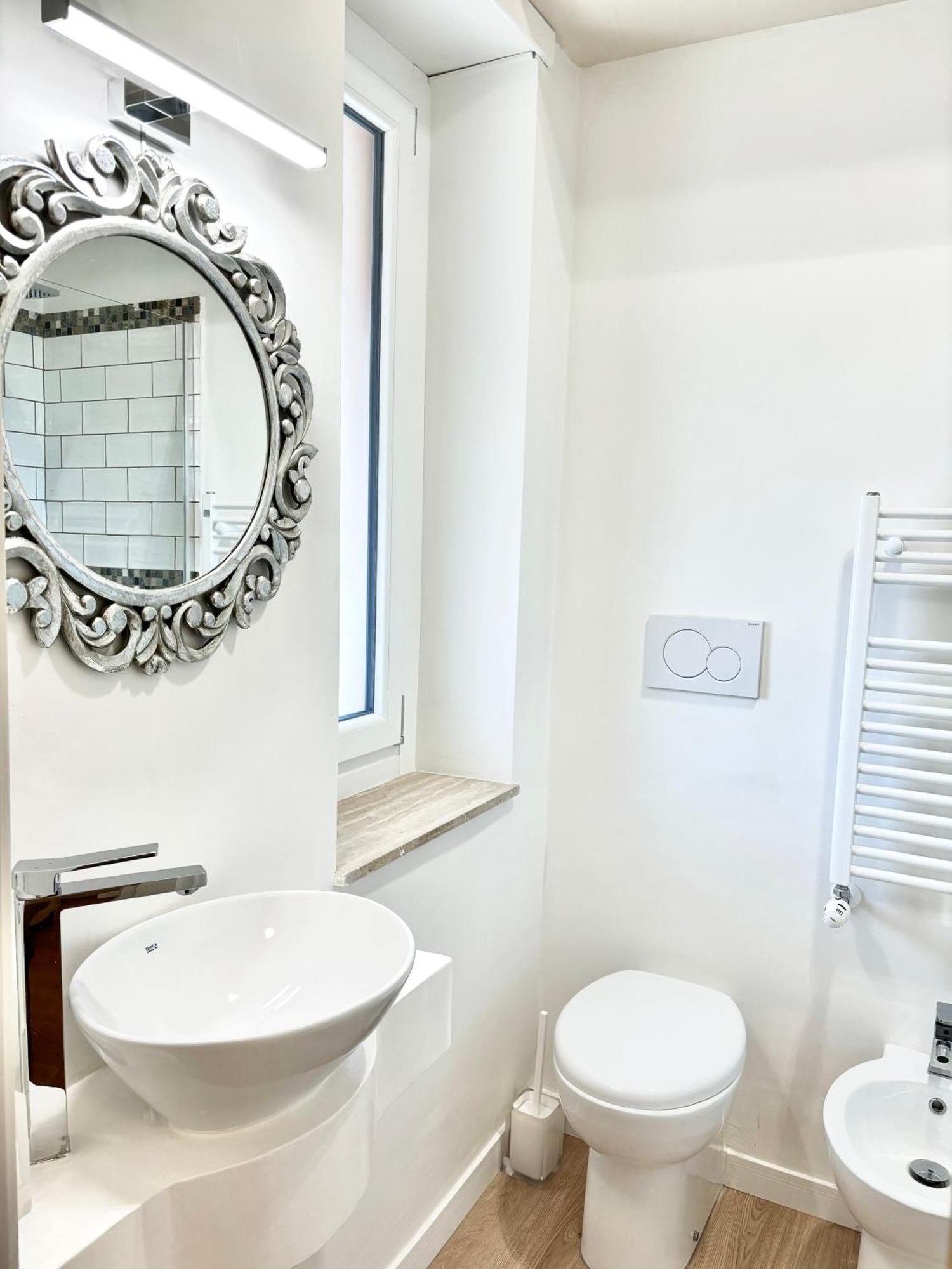 Guest House Maison Margot Fiumicino Bagian luar foto
